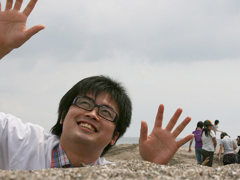 川島 朋也