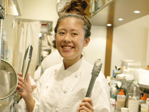 山下 奈津子